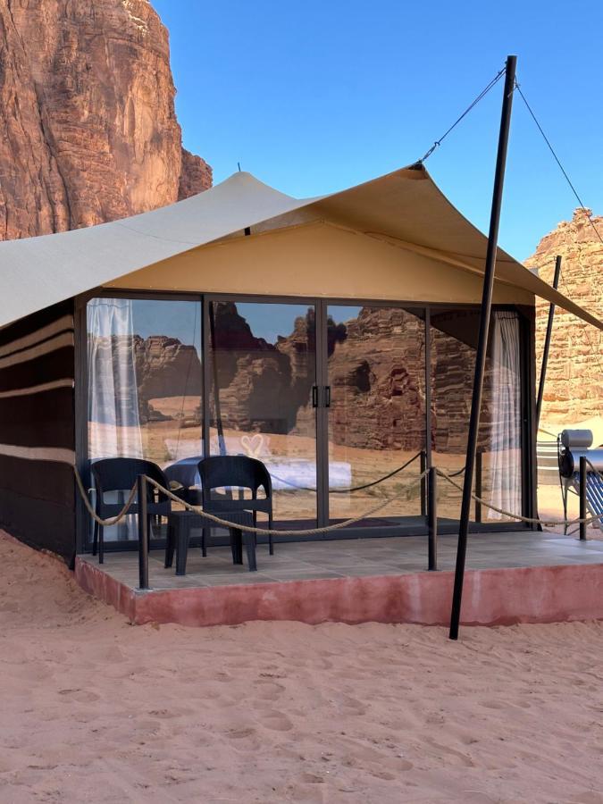 Wadi Rum Mirror Camp Ngoại thất bức ảnh