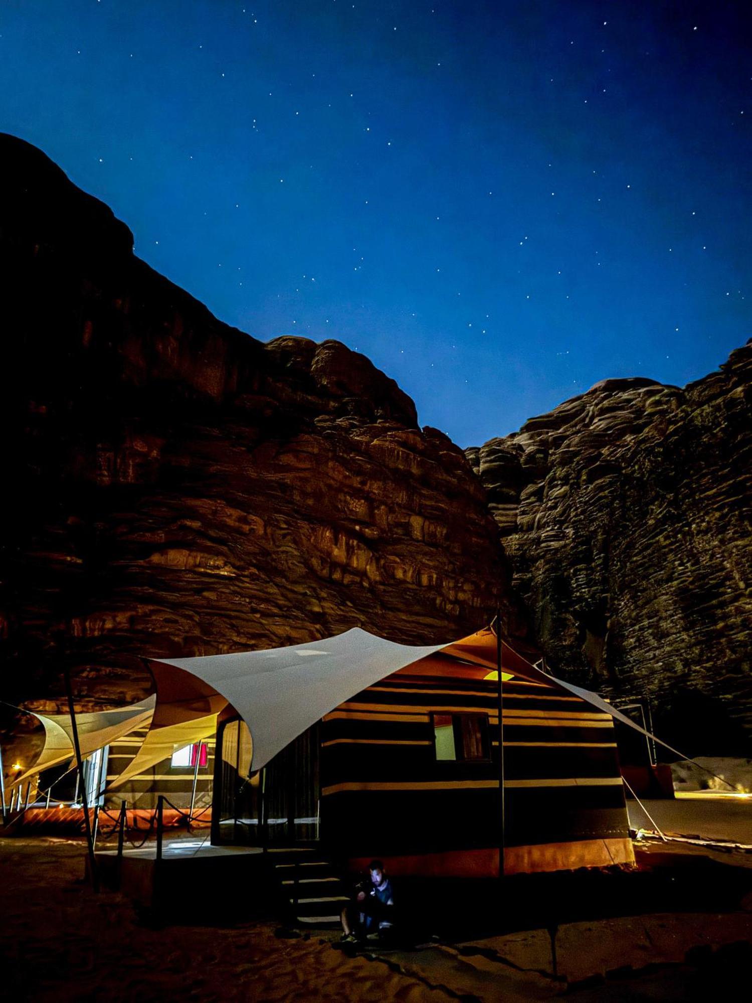 Wadi Rum Mirror Camp Ngoại thất bức ảnh
